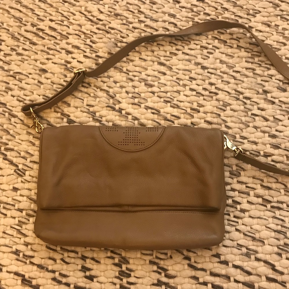 Tan Tory Burch crossbody bag